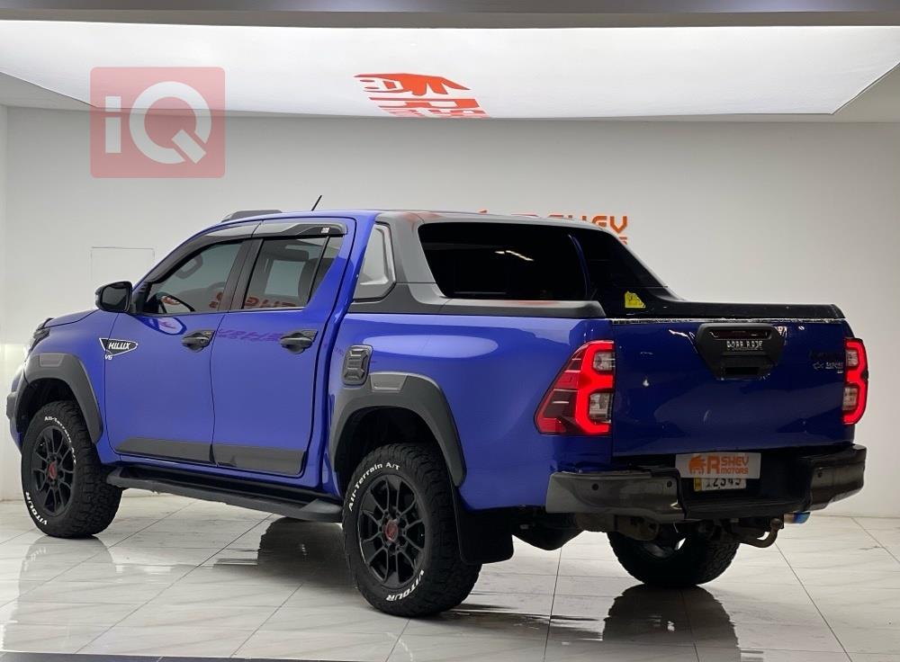 تويوتا هايلوكس